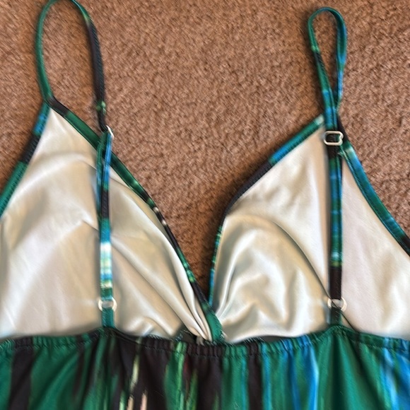 SHEIN Curve Tropical MIDI dress - Picture 4 of 6